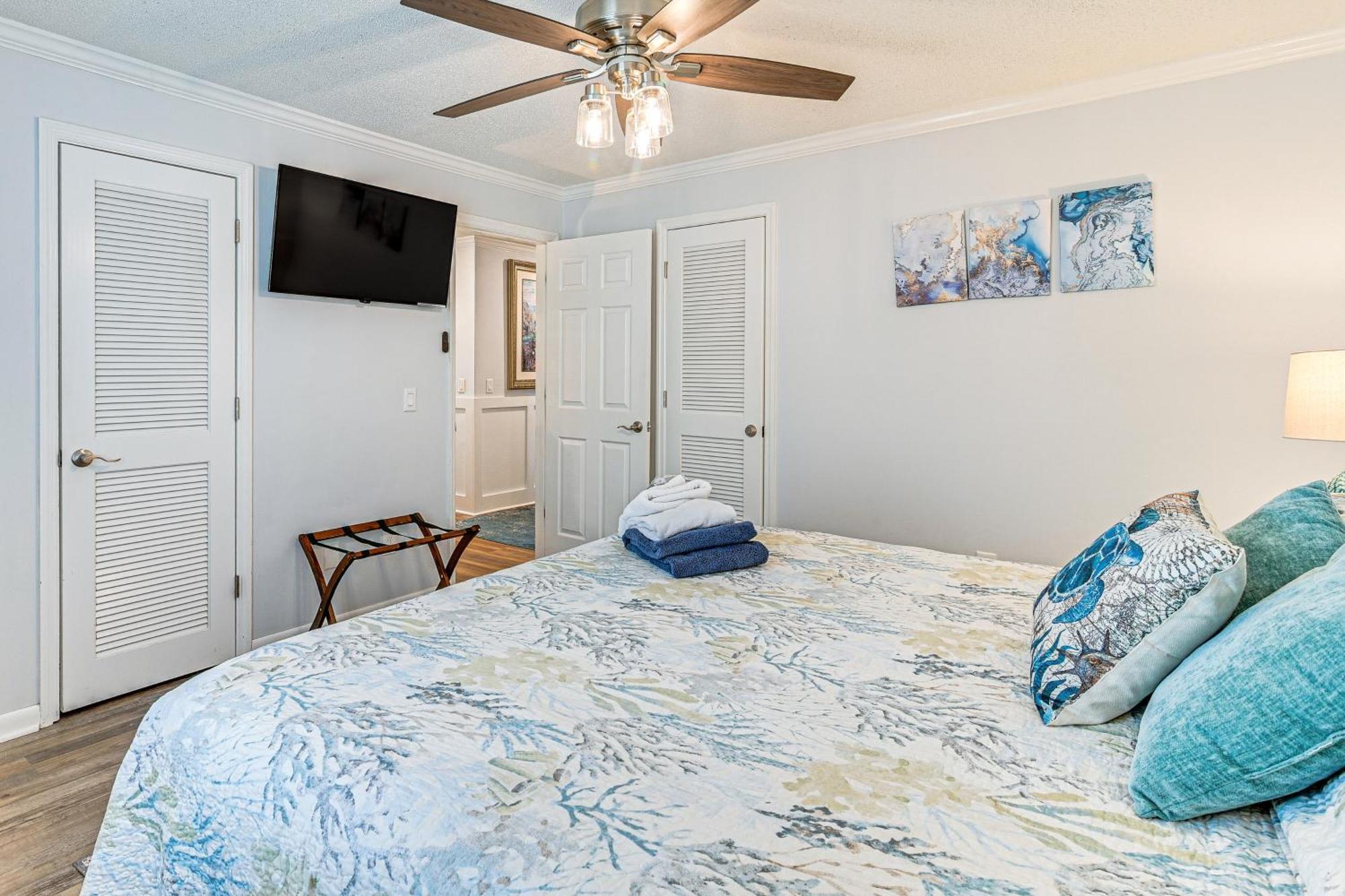 On-The-Beach Escape Oceanfront In Surfside! Myrtle Beach Exteriör bild