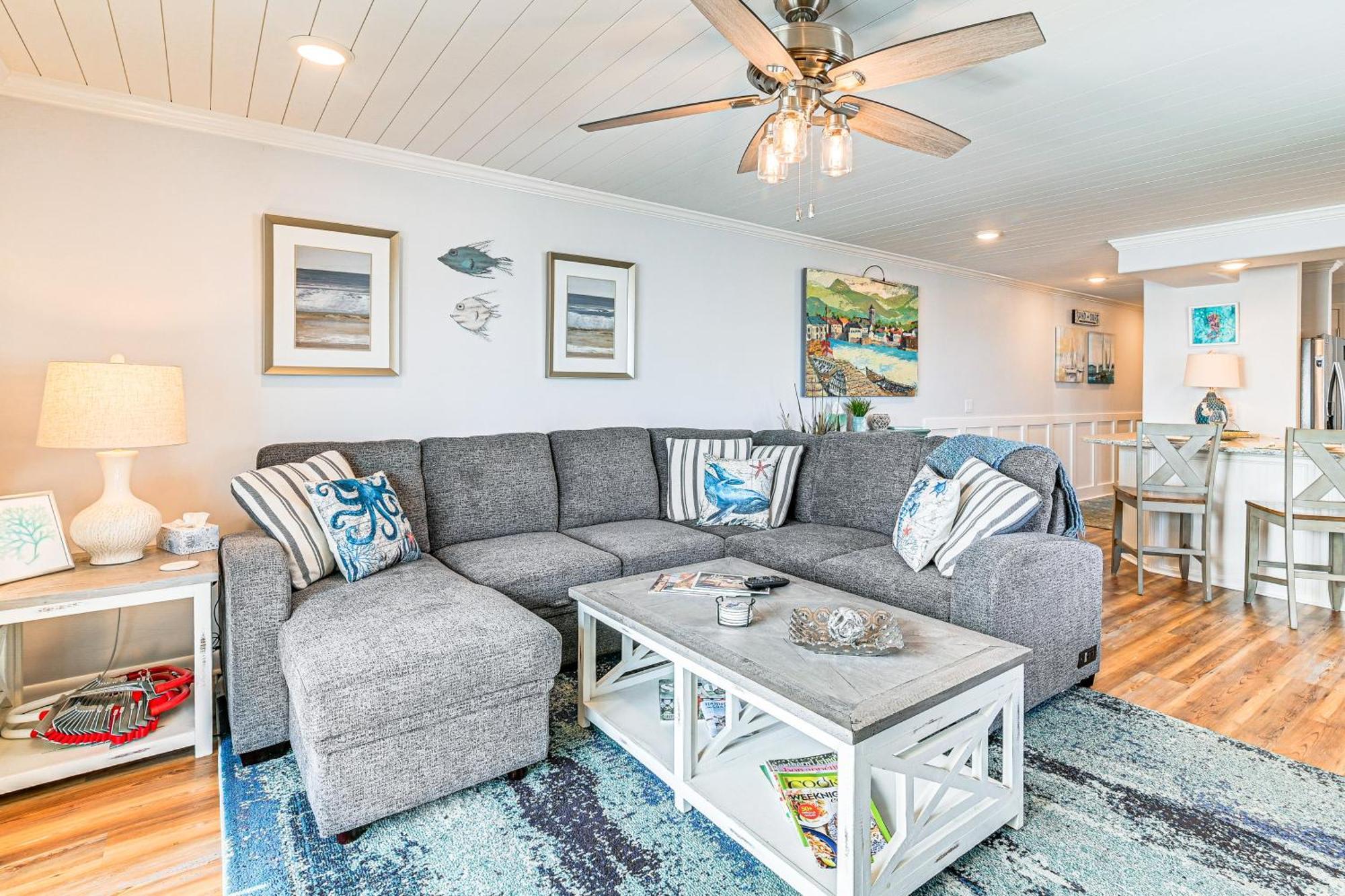 On-The-Beach Escape Oceanfront In Surfside! Myrtle Beach Exteriör bild